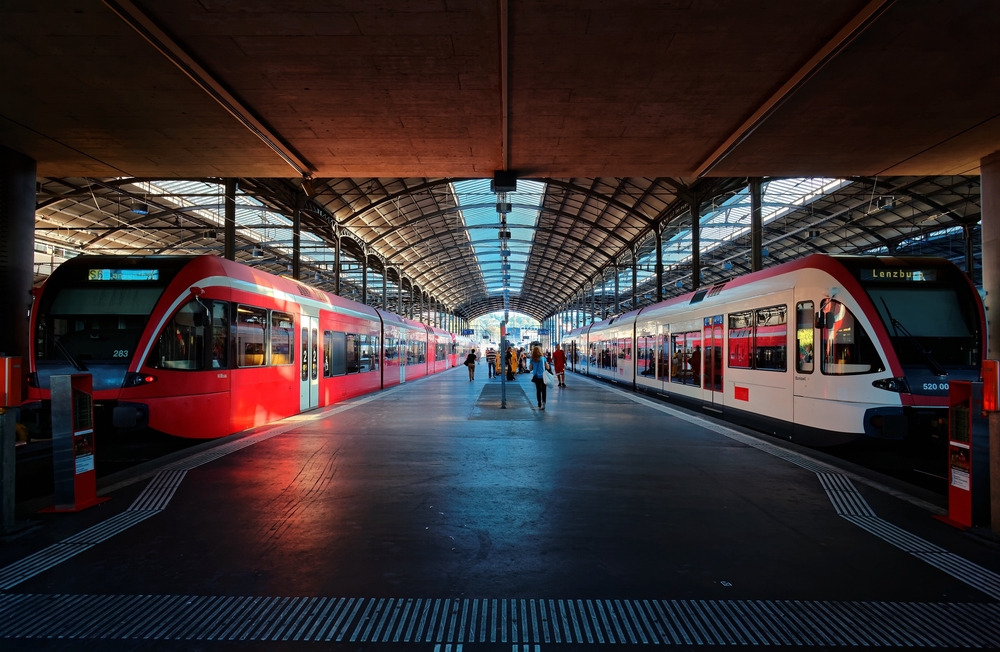 Perspective,View,Of,A,Platform,In,Lucerne,Central,Railway,Station